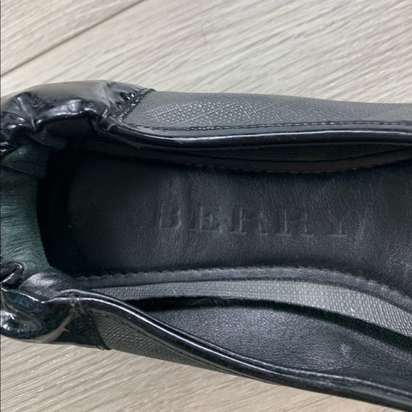 Burberry Nova Check Print and Patent Details Ballerinas Flats - Picture 3 of 9
